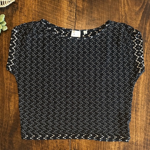 Anthropologie |  Postmark, Zigzag Textured Black & White Top, Size Small - Picture 2 of 8
